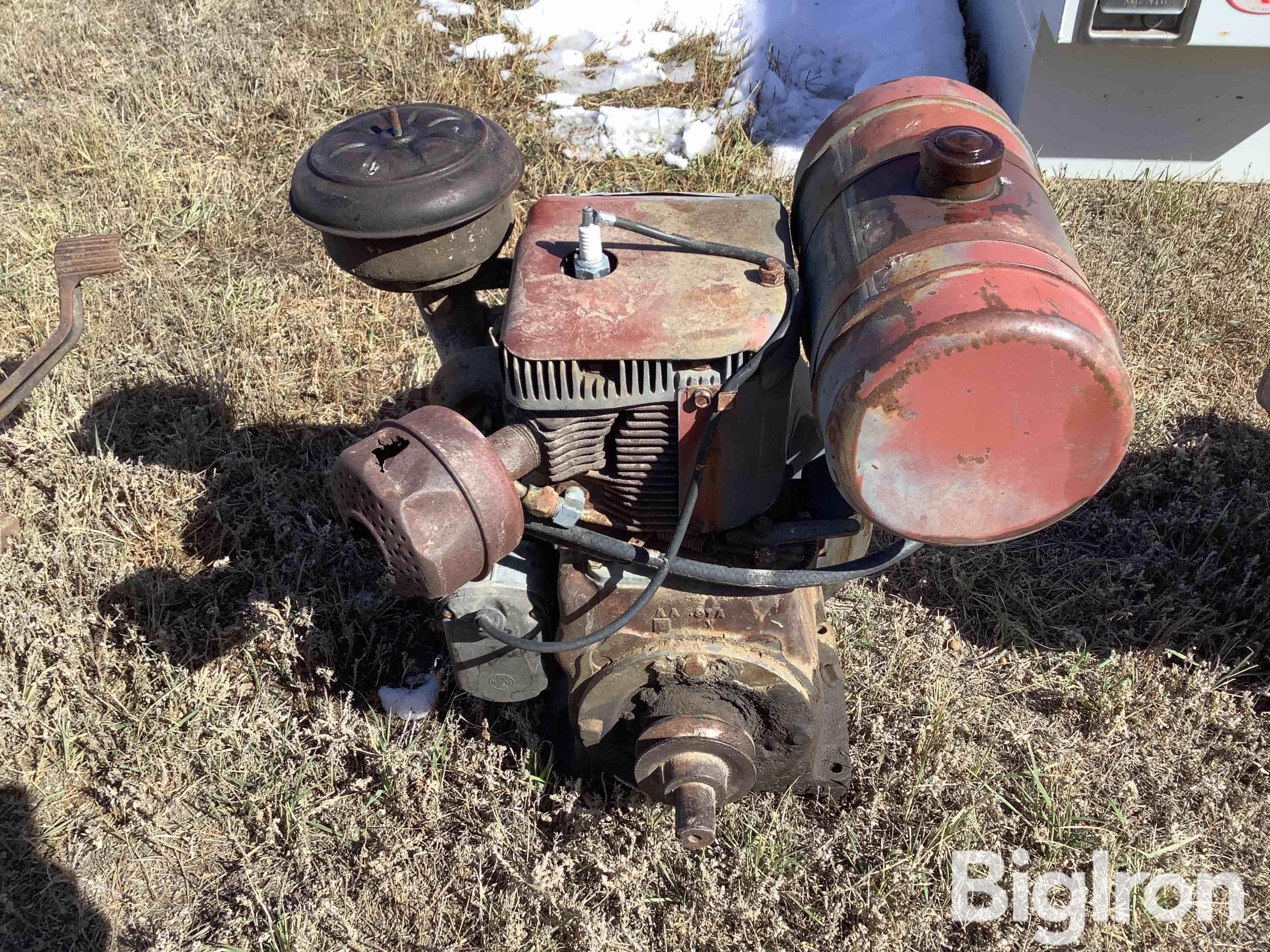 Wisconsin Motor AENL Gas Engine BigIron Auctions