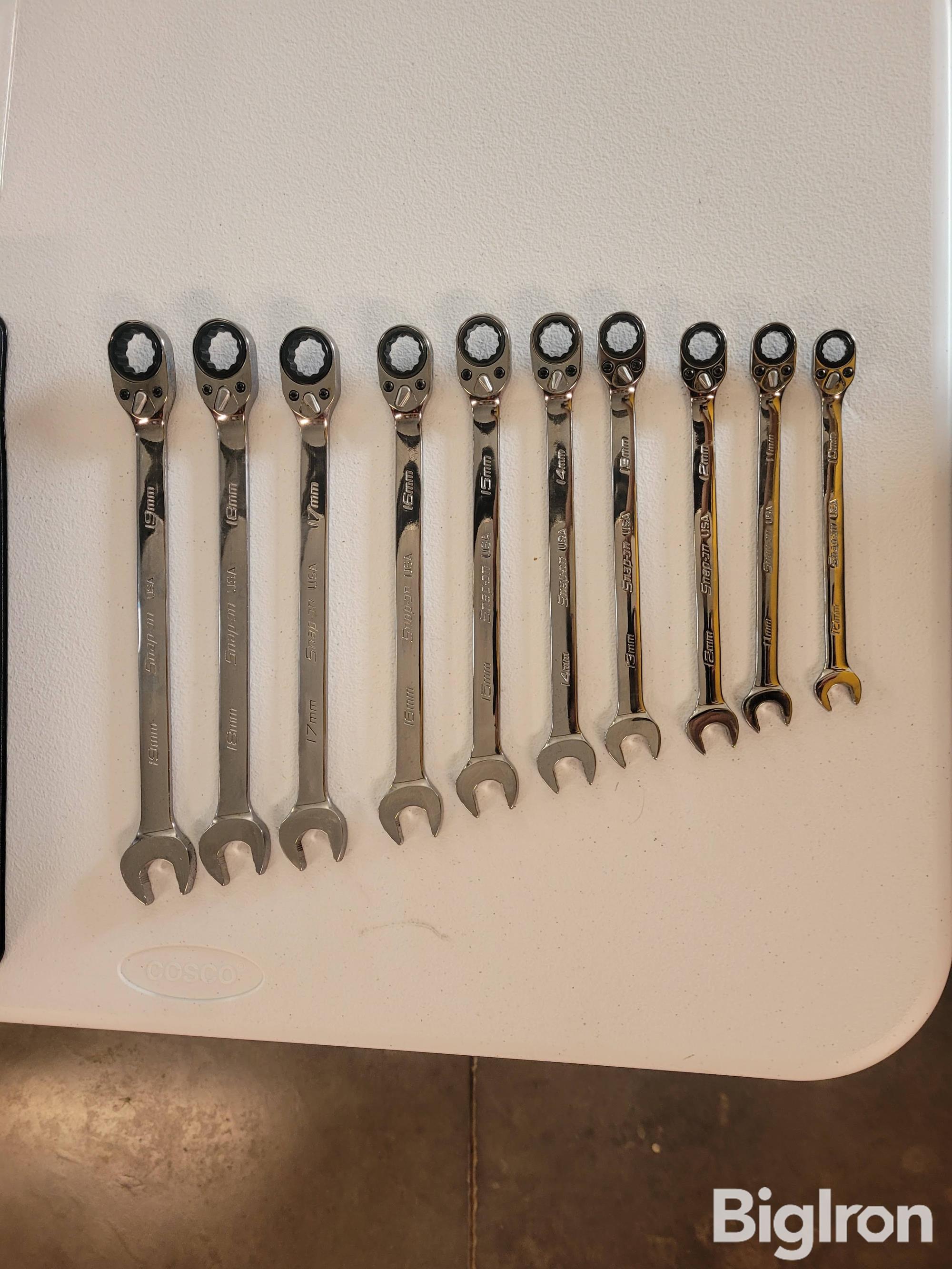 Snap on box end store wrench set