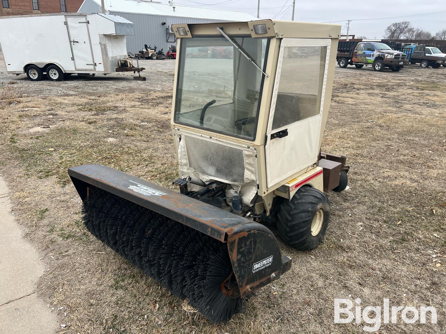 Grasshopper 721 kubota online gas engine