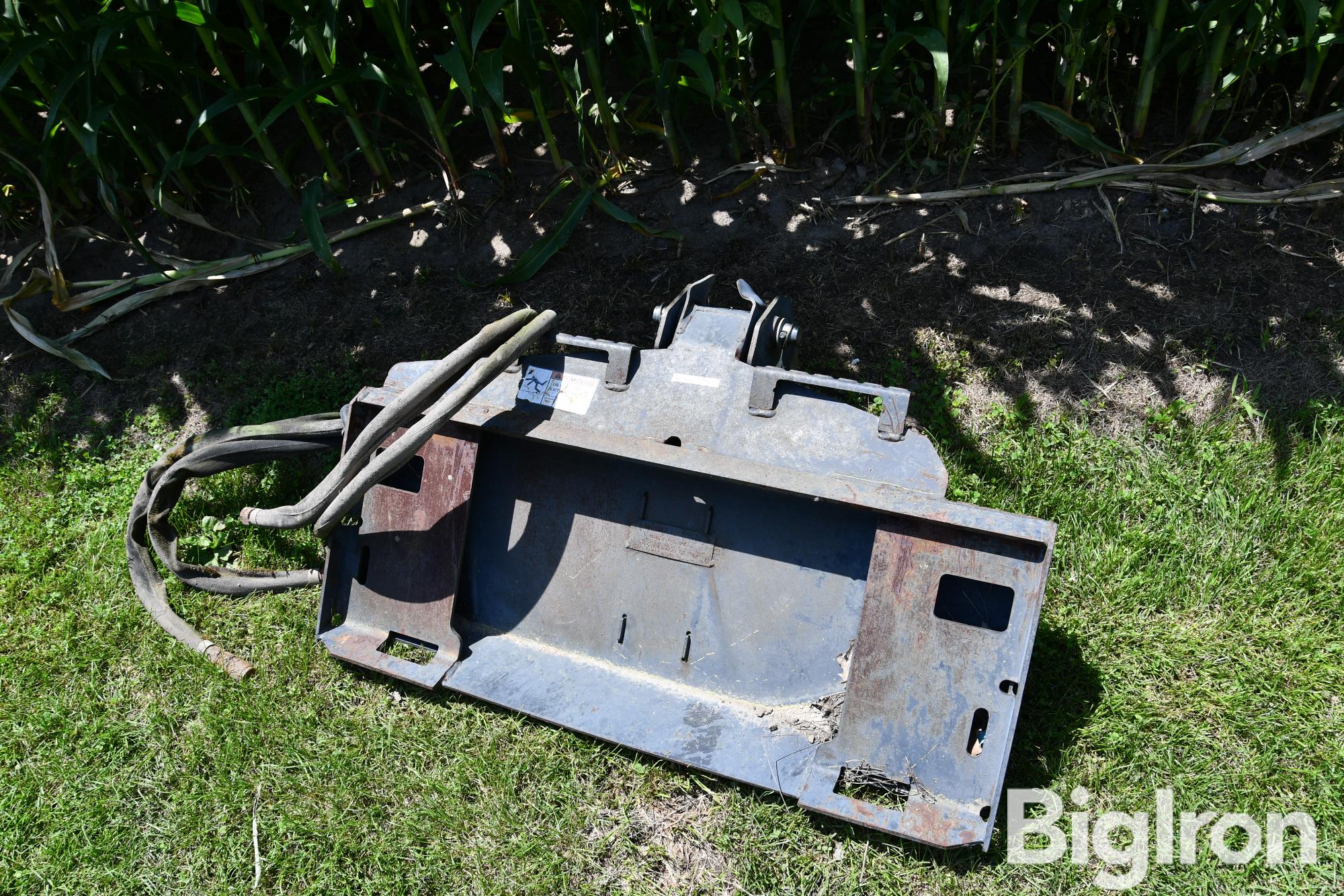 Bobcat Mounting Plate Bigiron Auctions 2742