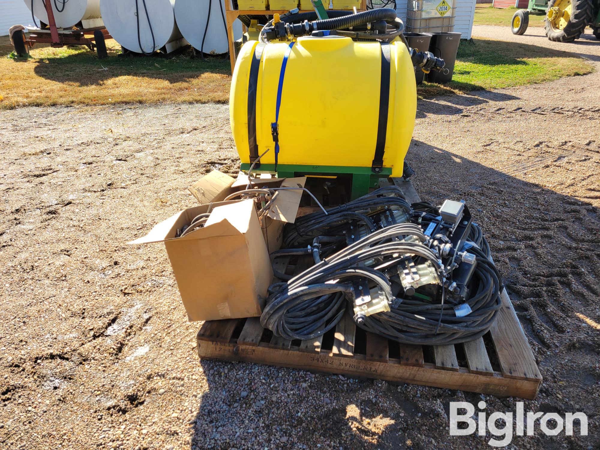 John Deere Liquid Fertilizer Kit Bigiron Auctions