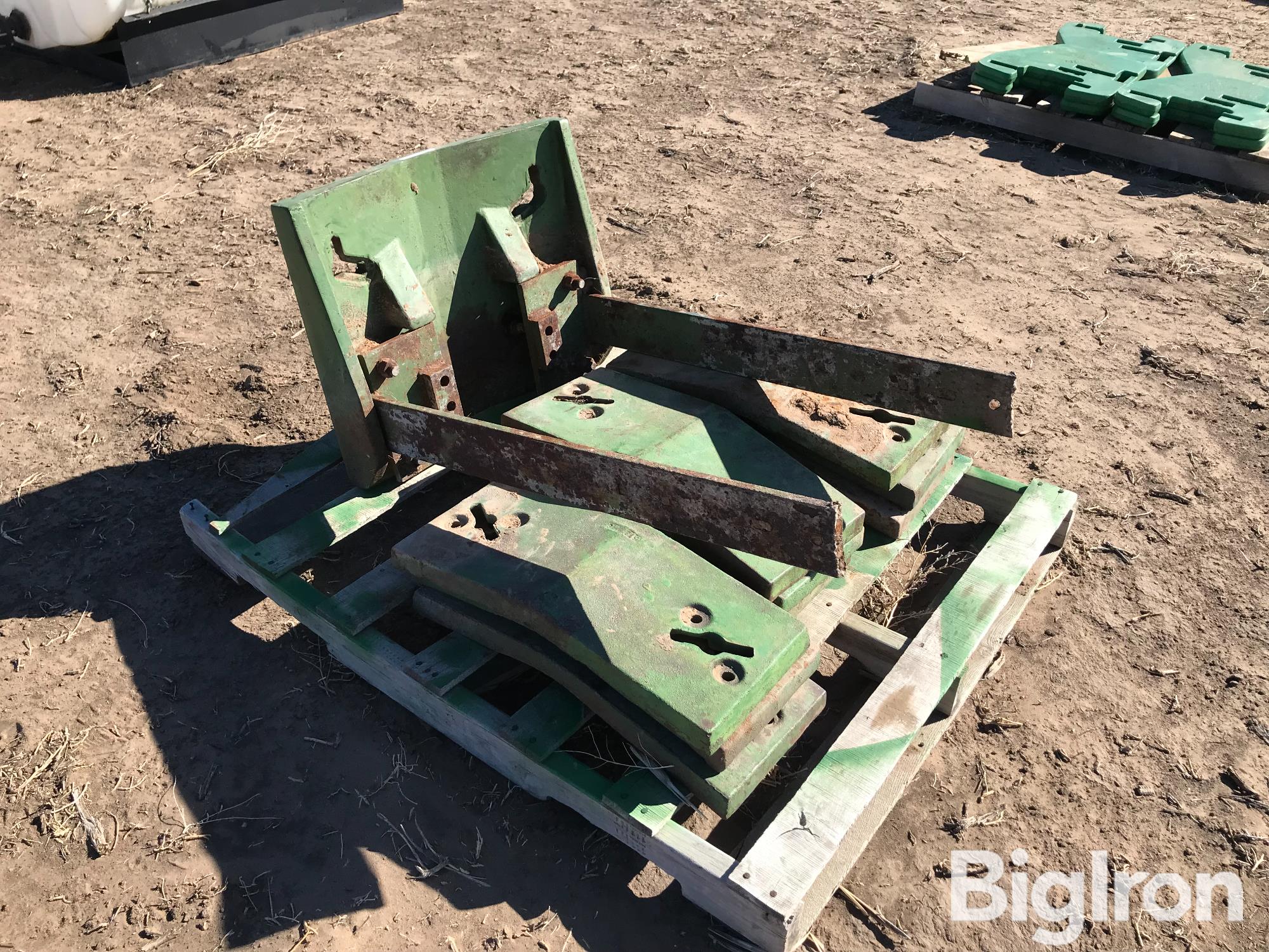 John Deere 4020 Tractor Front Weights & Mounting Bracket BigIron Auctions