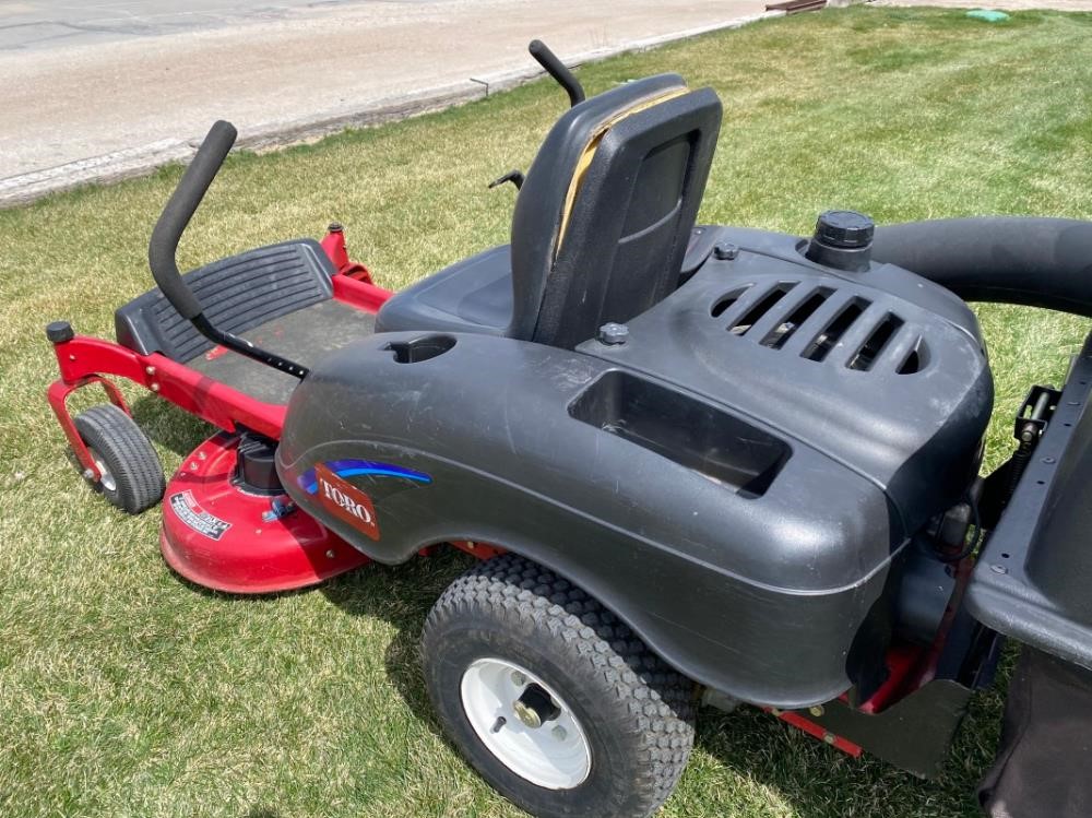 2005 Toro Time Cutter 14-38Z Zero Turn Riding Lawn Mower BigIron Auctions