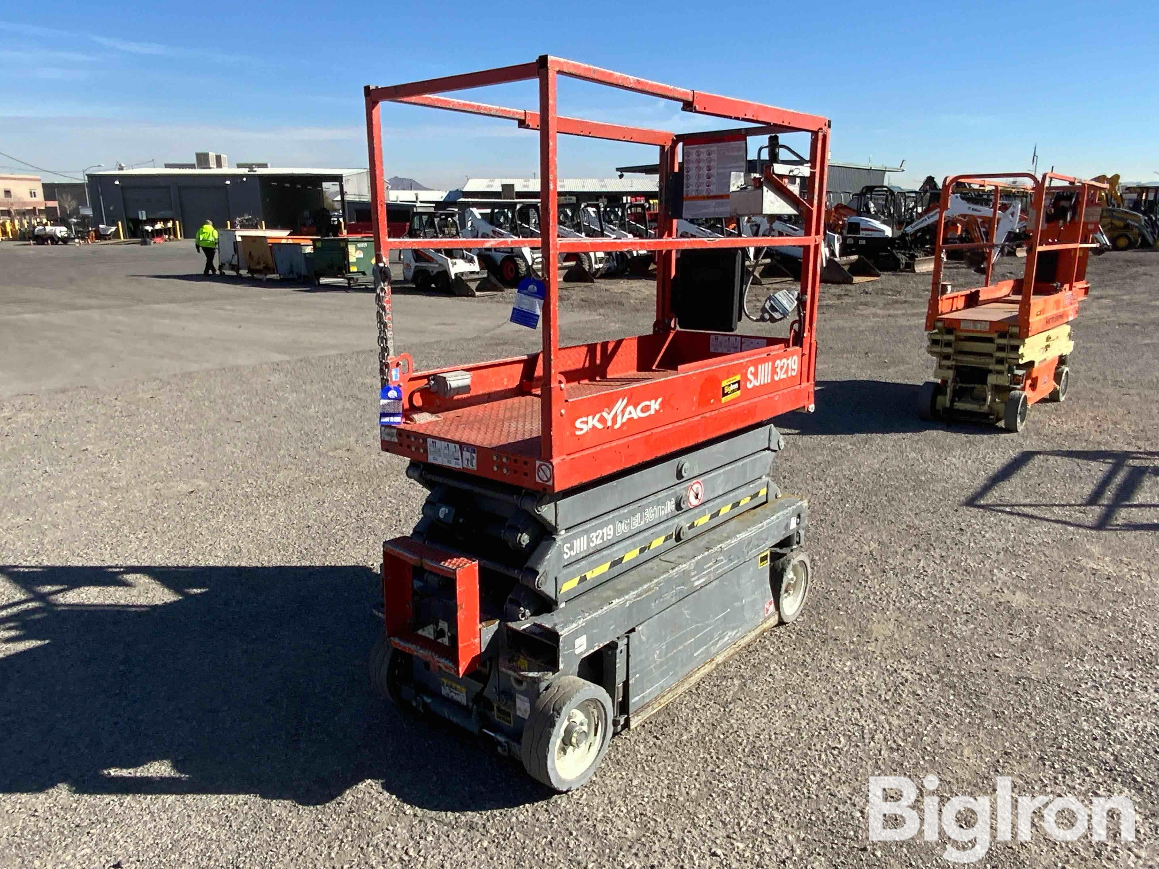 2013 SkyJack SJIII 3219 Scissor Lift BigIron Auctions