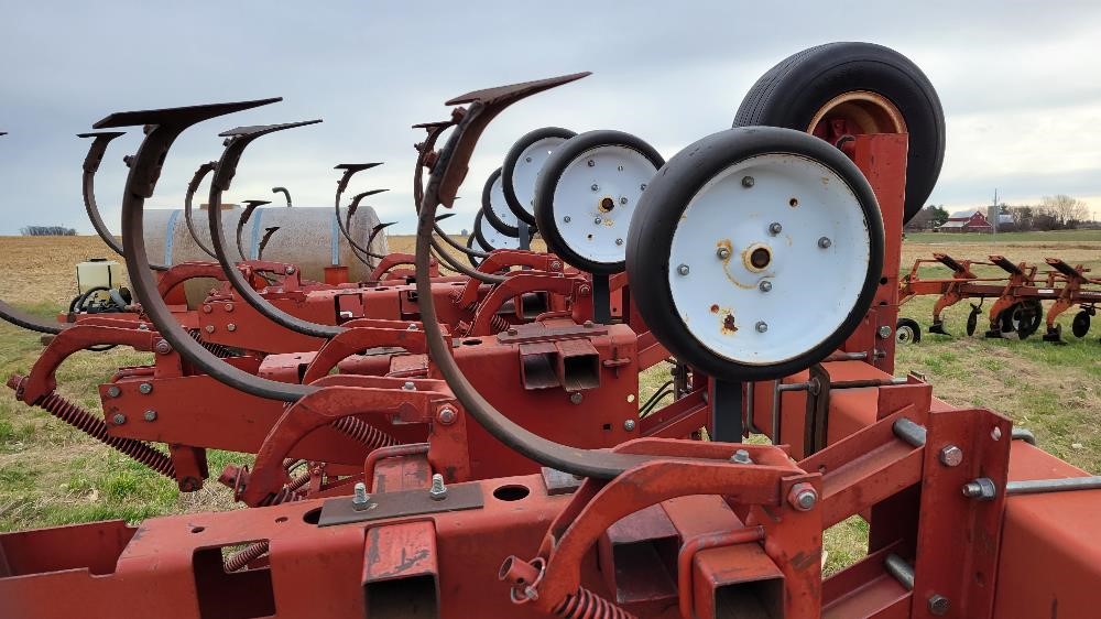 White-New Idea 378 12R30 Cultivator BigIron Auctions