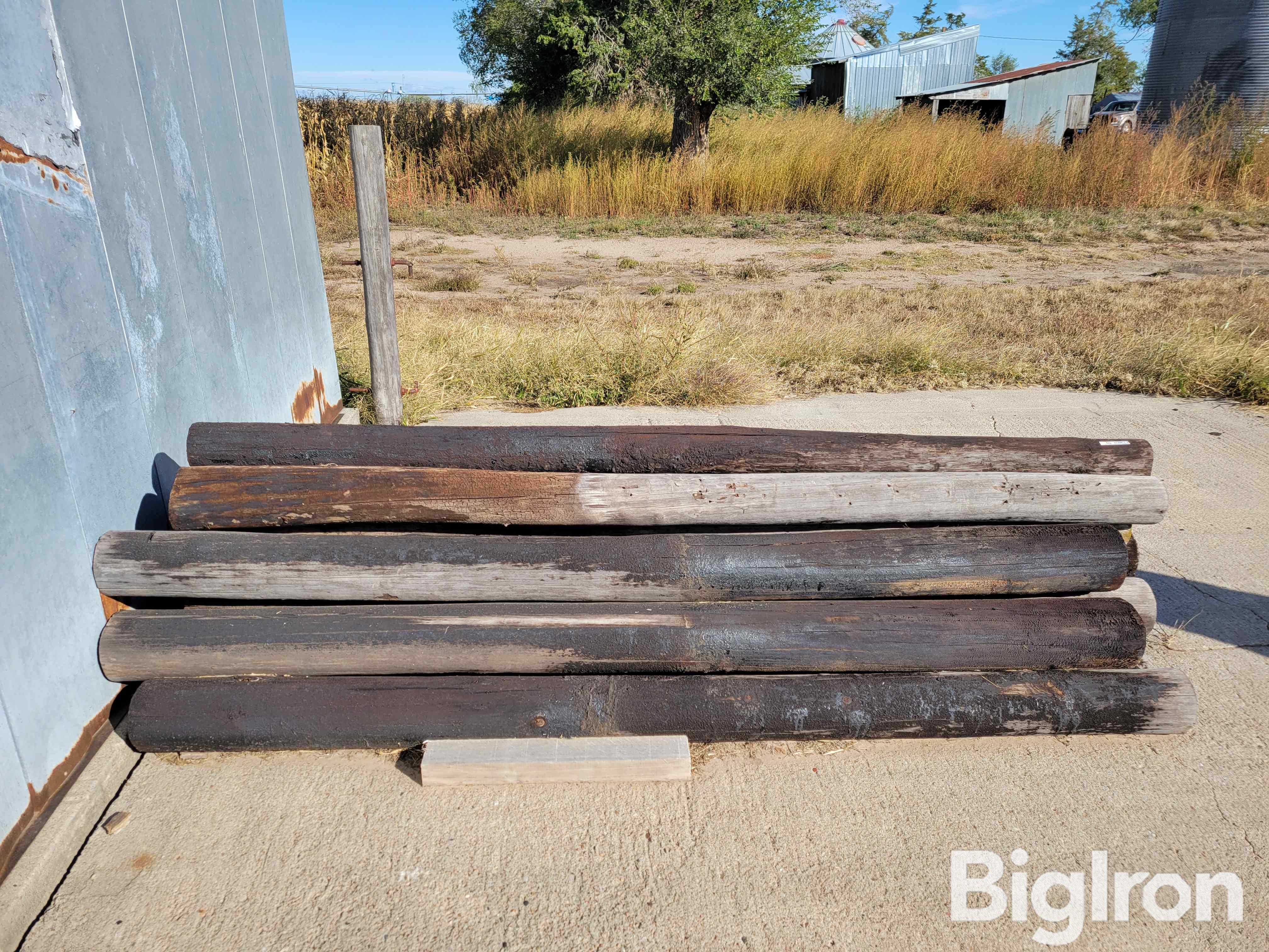 Wood Posts BigIron Auctions   Noname 34535 27365616ec8c45f1821d5aab8f5e07fb 