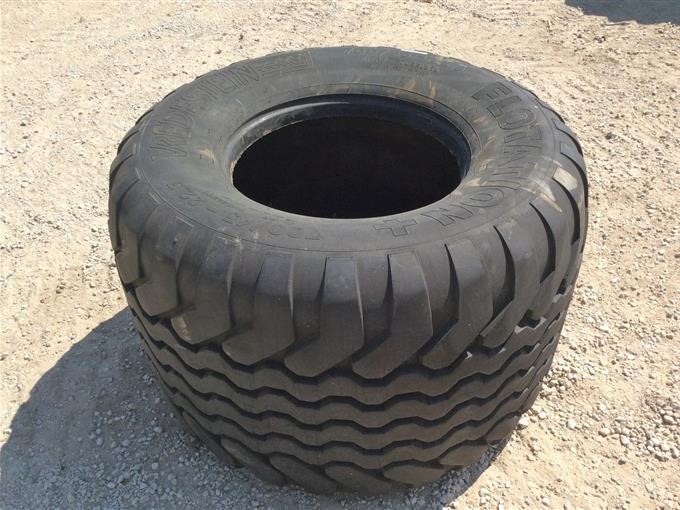 Vredestein 700/45-22.5 Implement Tire BigIron Auctions