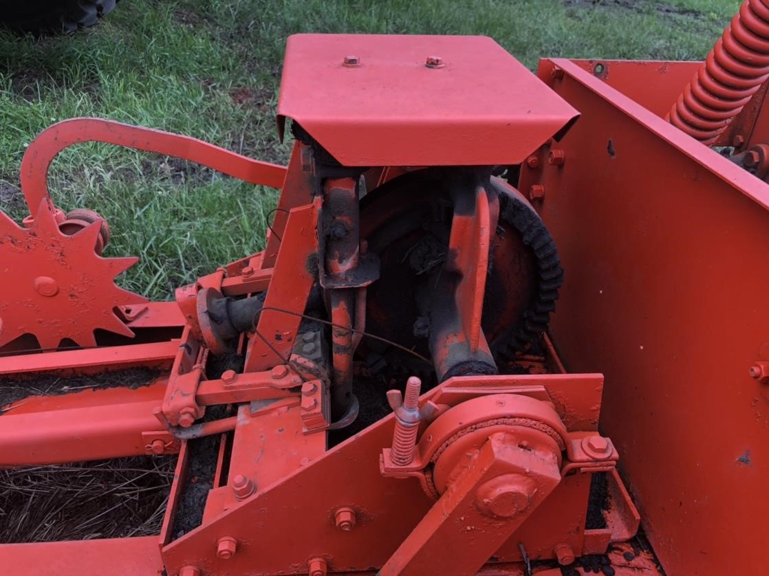 Allis-Chalmers 303 Square Baler BigIron Auctions