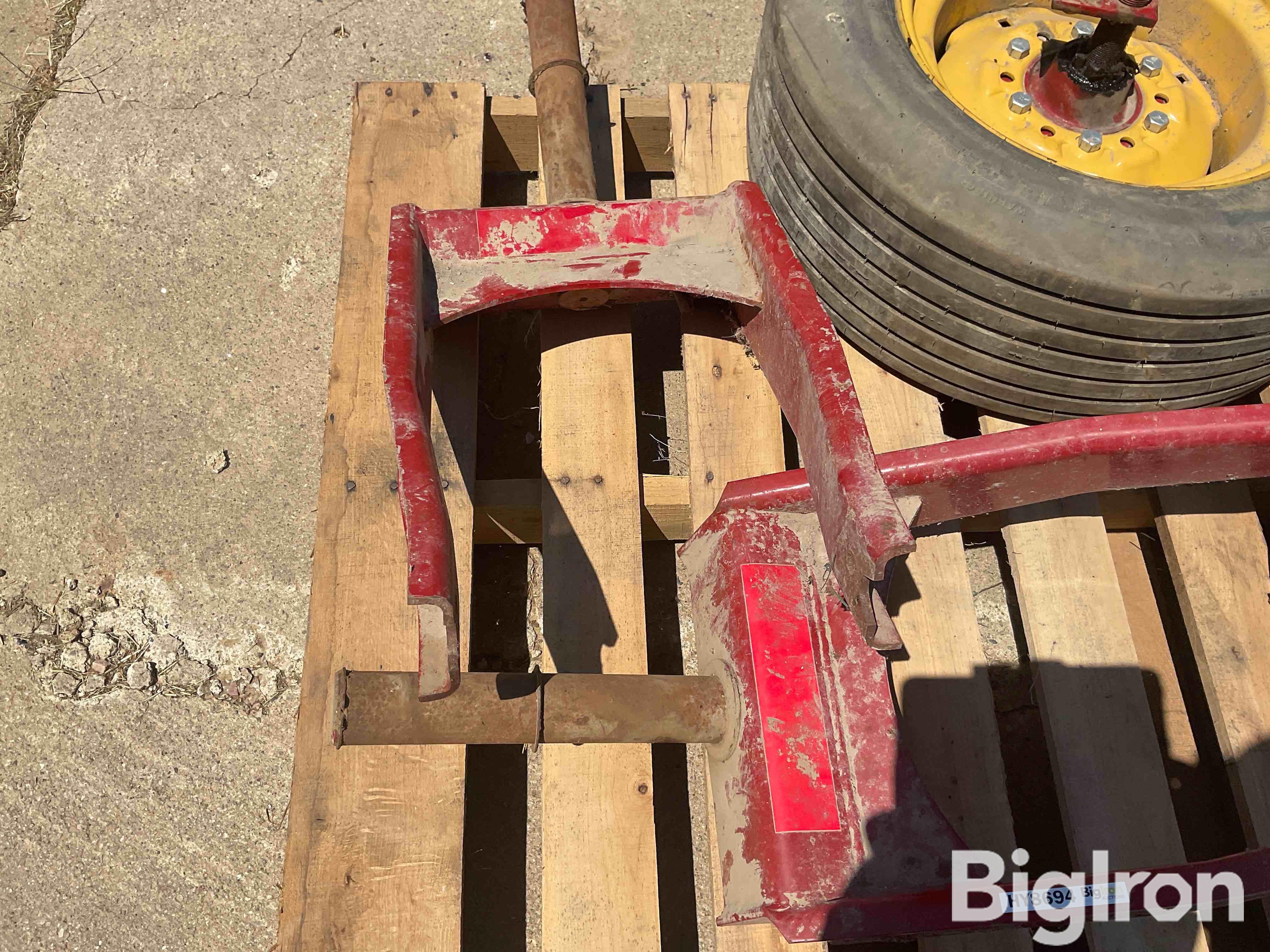 New Holland 2450 Rear Axle Spindles & Wheels BigIron Auctions