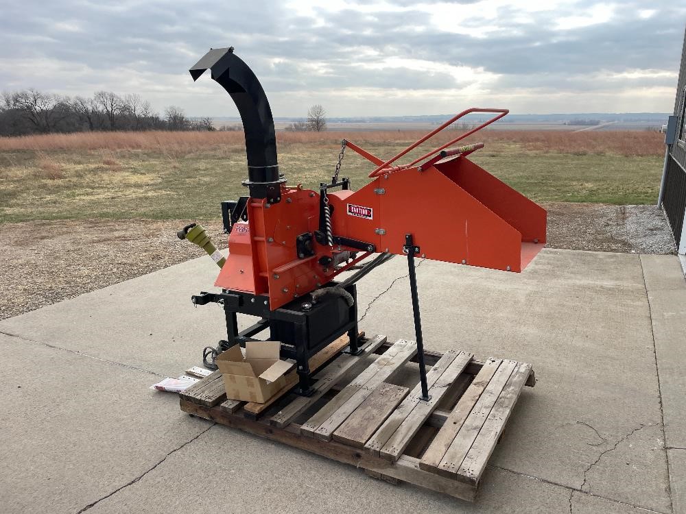 2014 WoodMaxx WM-8H 3-Point Portable Wood Chipper BigIron Auctions