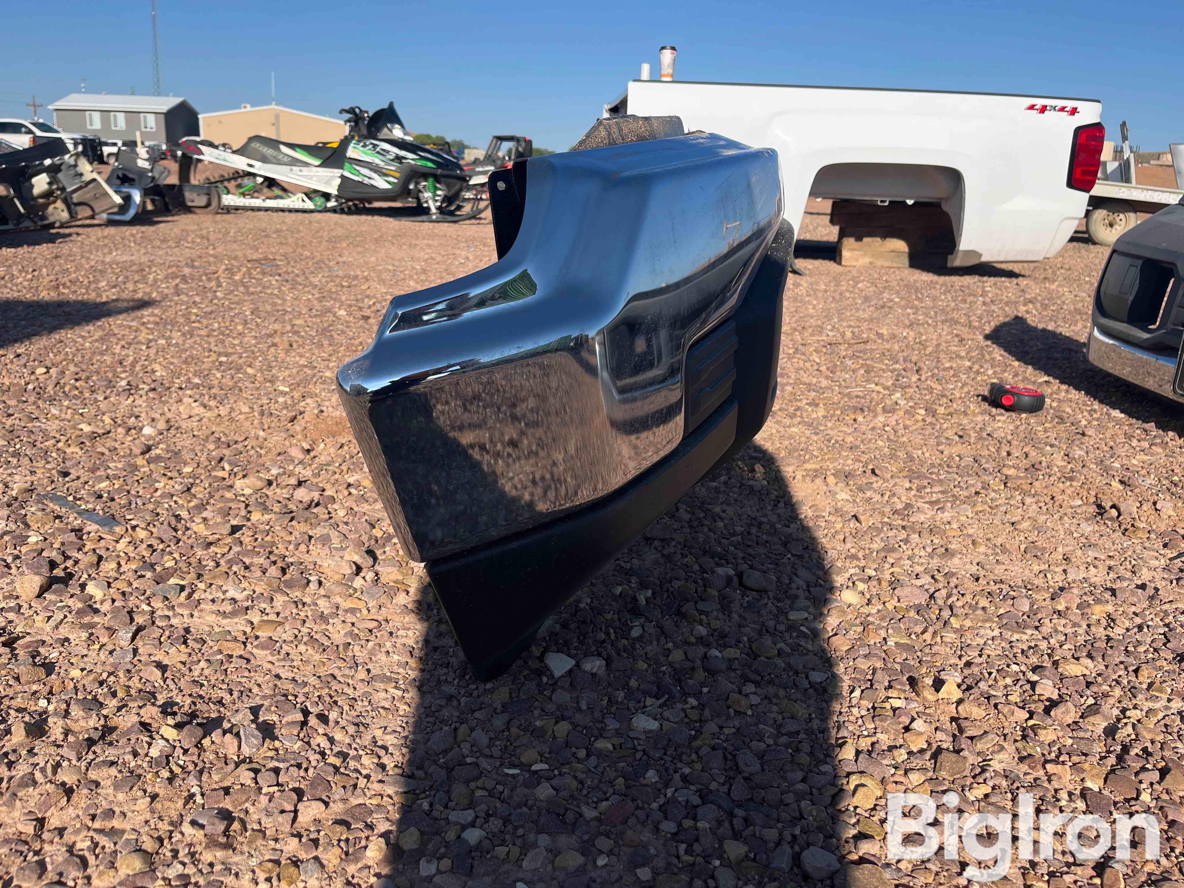 Gmc Sierra 25003500 Front Bumper Bigiron Auctions 5188