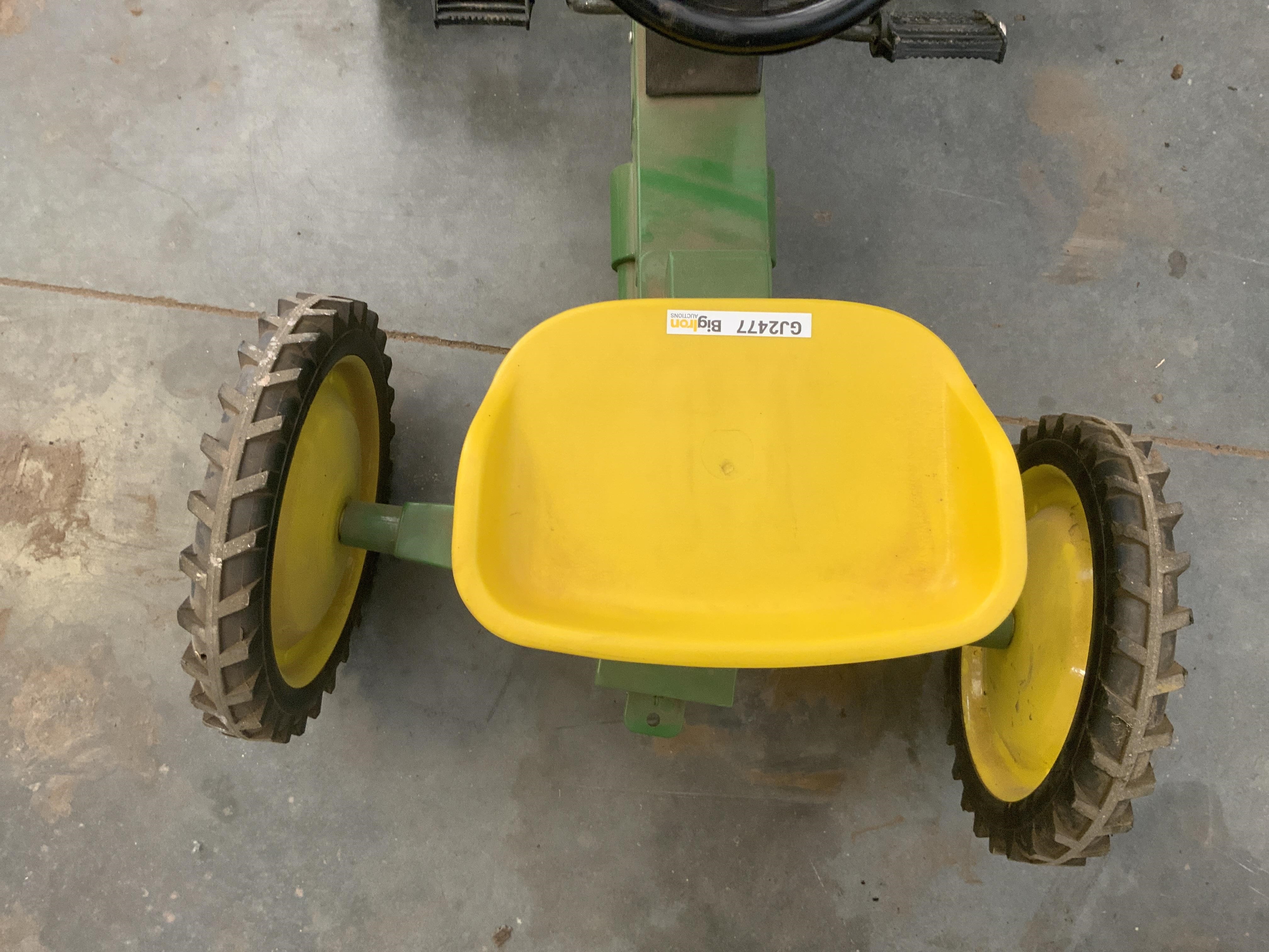 John deere 7020 pedal hot sale tractor