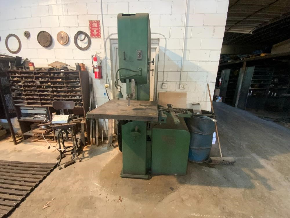 DoAll V26 Vertical Band Saw BigIron Auctions