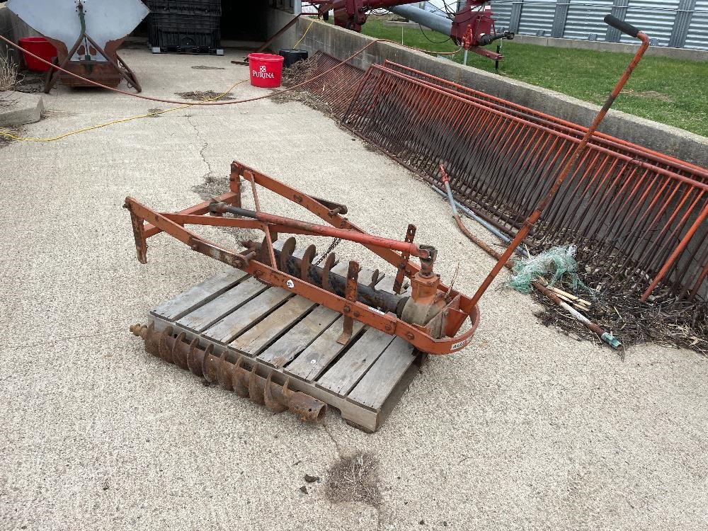 Allis-Chalmers No.10 Post Hole Digger BigIron Auctions