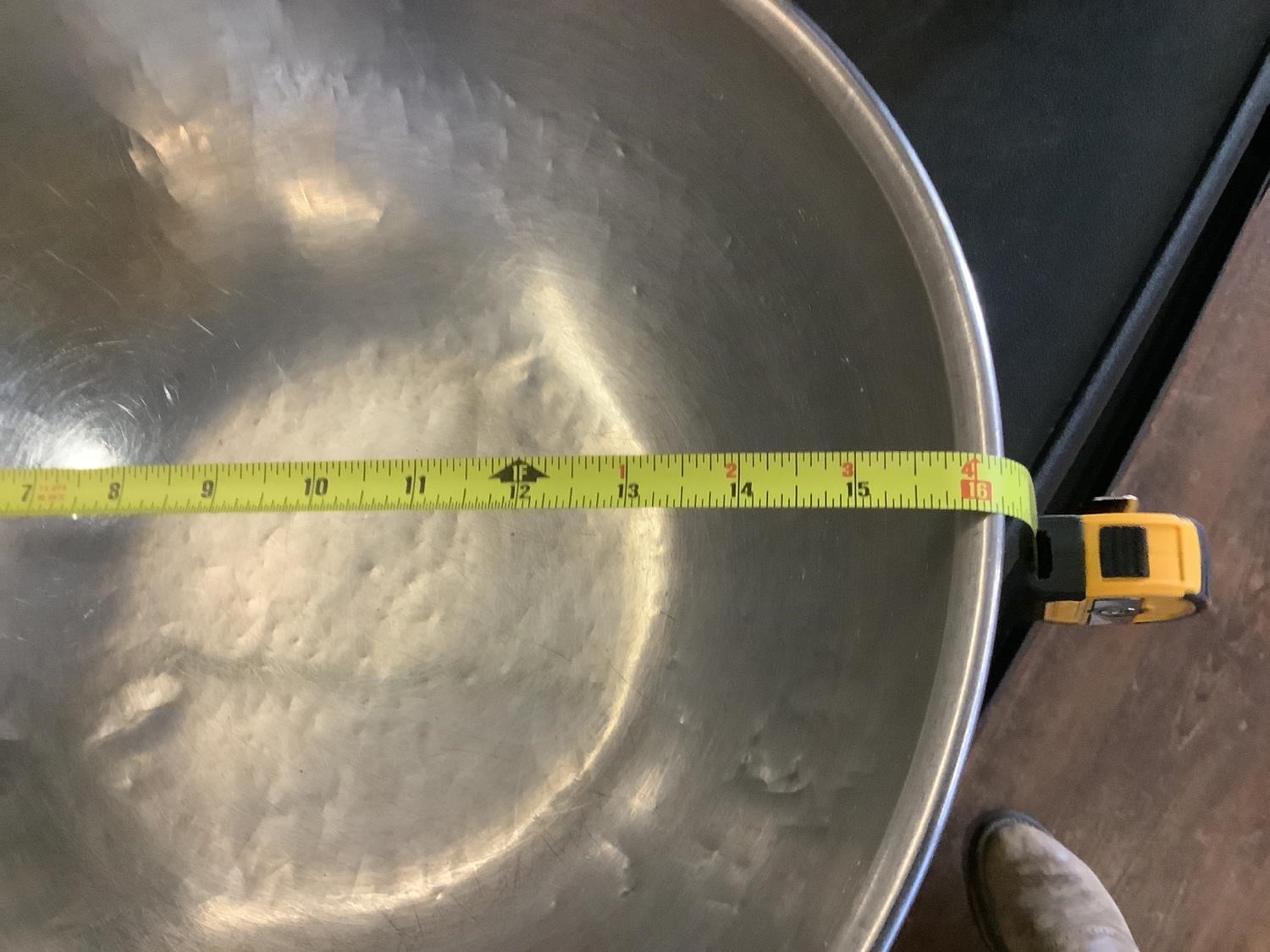 Round Stainless Steel Bowls BigIron Auctions