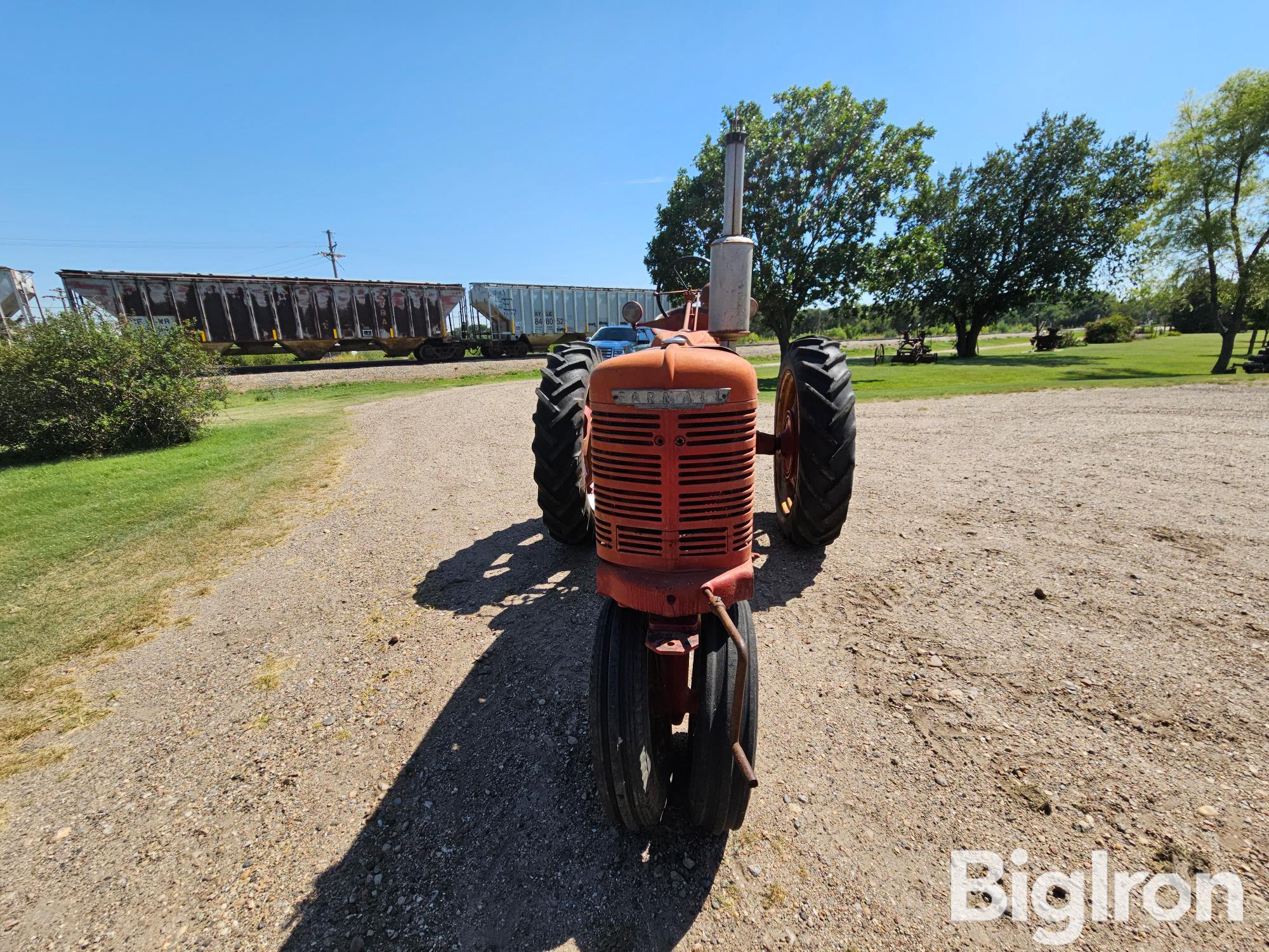 1942 Farmall H 2WD Tractor BigIron Auctions