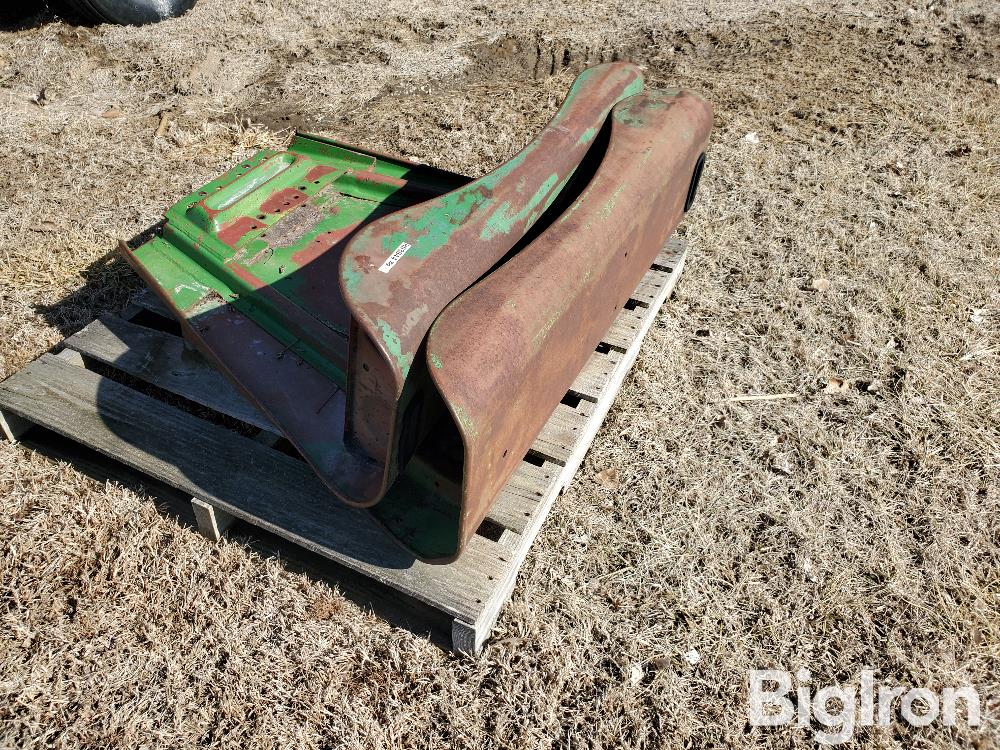 John Deere Tractor Fenders BigIron Auctions