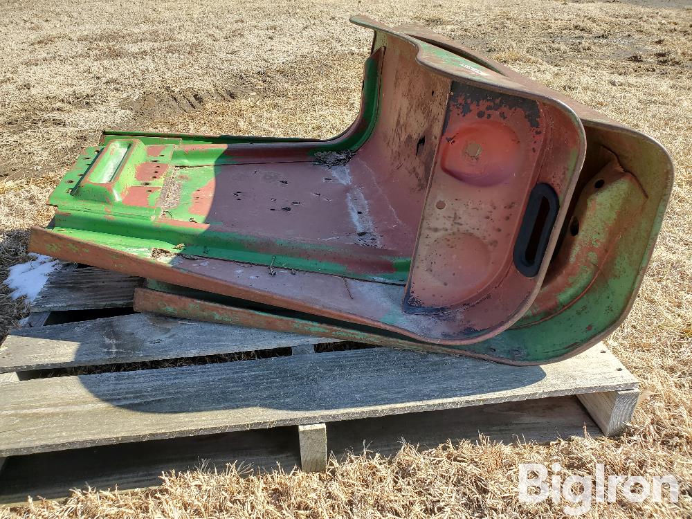 John Deere Tractor Fenders BigIron Auctions