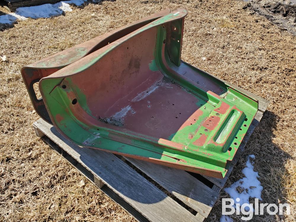 John Deere Tractor Fenders BigIron Auctions