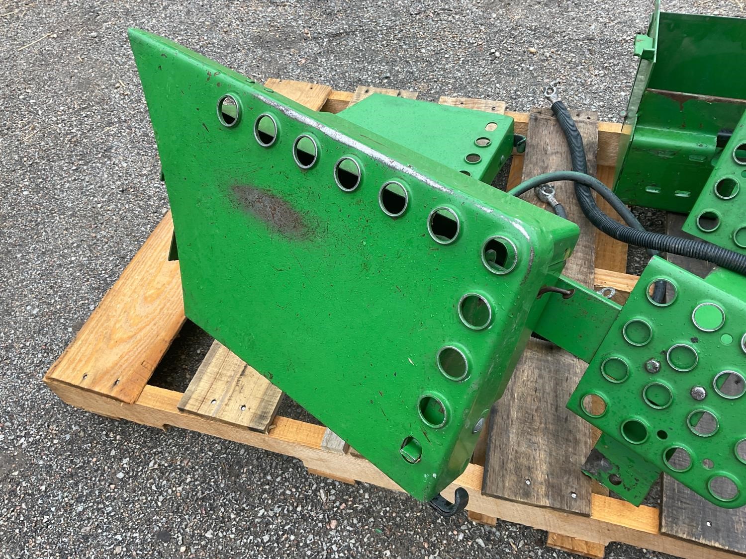 John Deere Tractor Battery Boxes & Steps BigIron Auctions