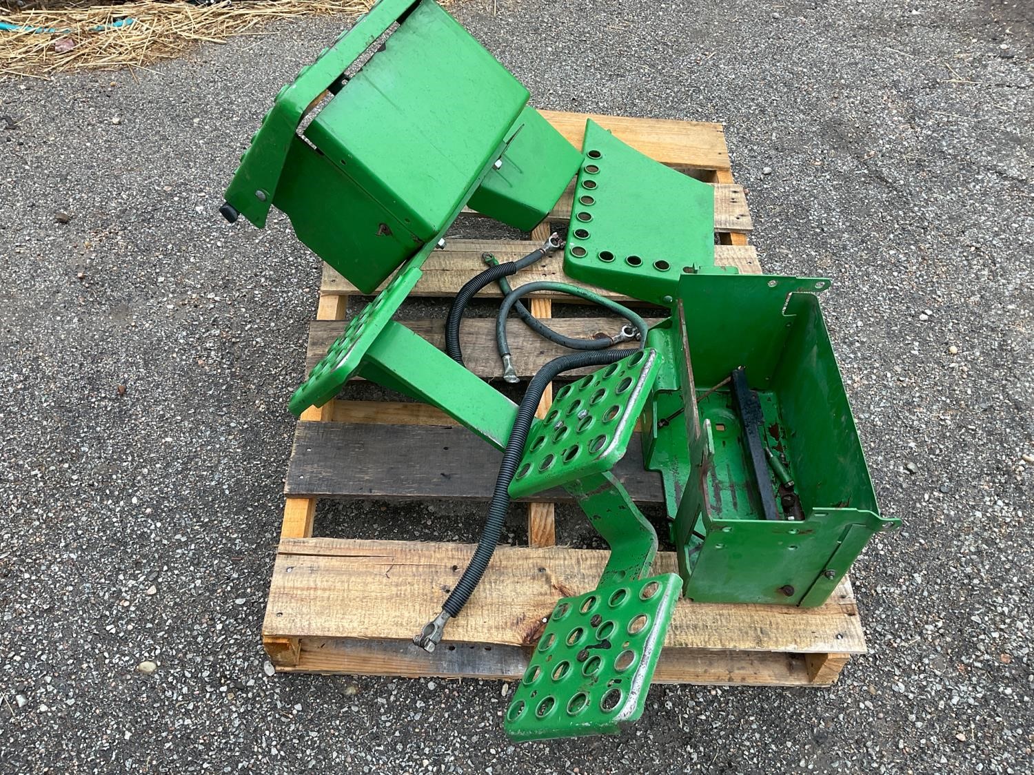 John Deere Tractor Battery Boxes & Steps BigIron Auctions