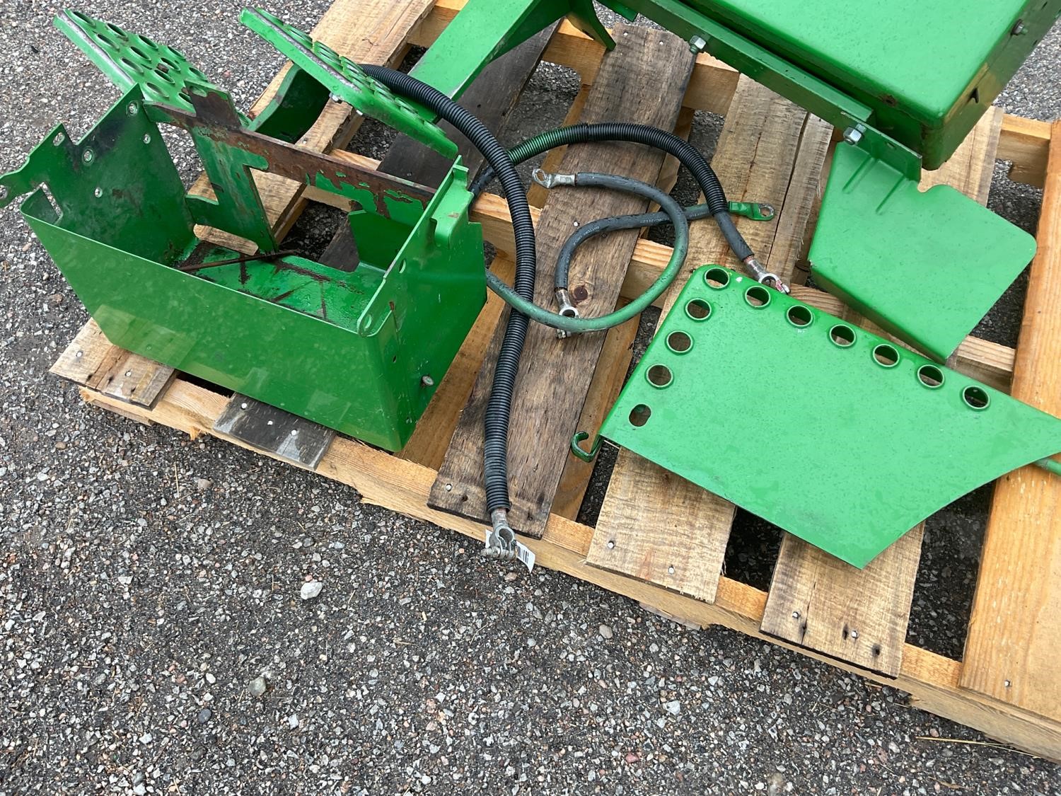 John Deere Tractor Battery Boxes & Steps BigIron Auctions