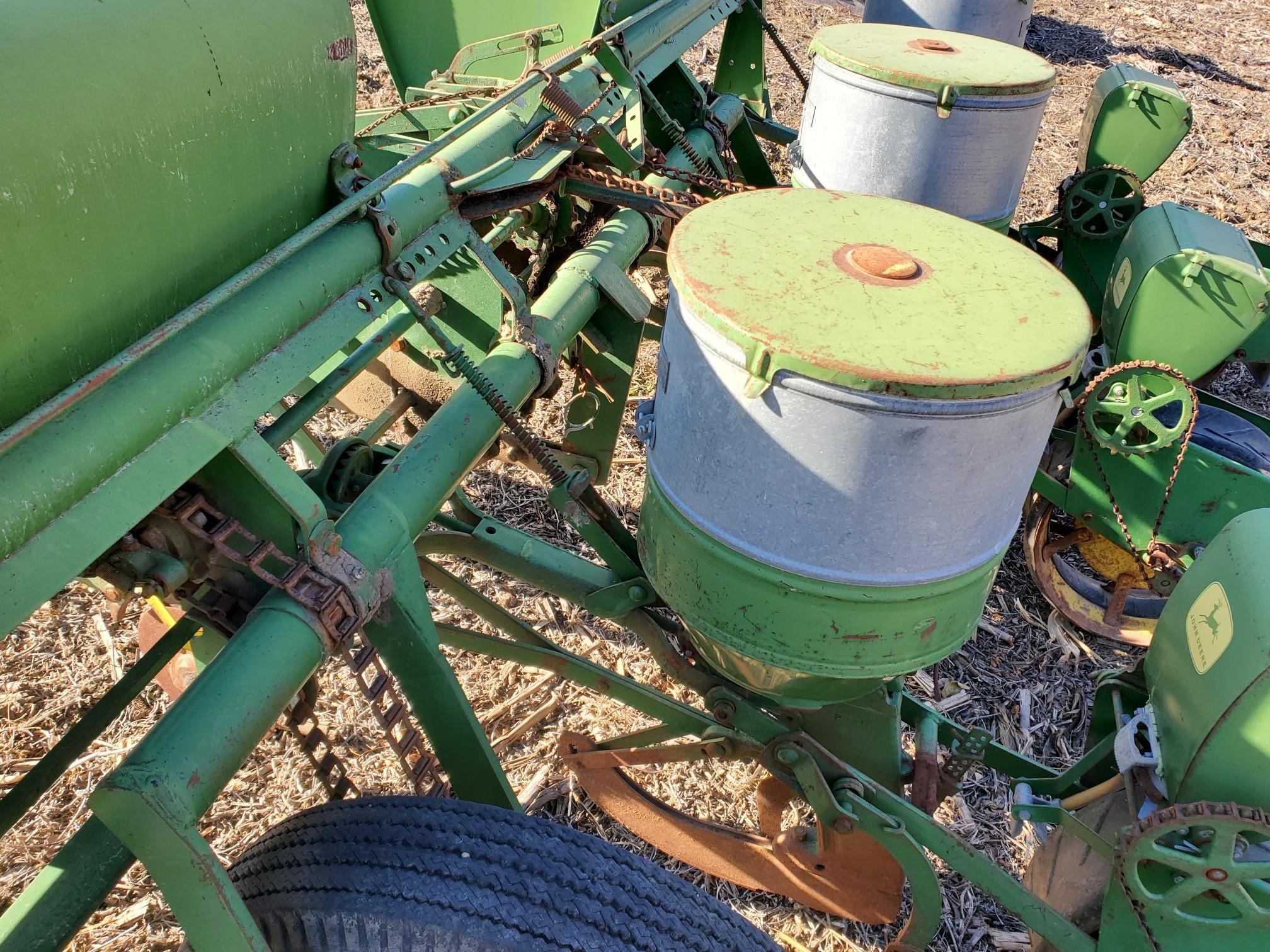 John Deere 494a 4r36 Planter Bigiron Auctions 2444