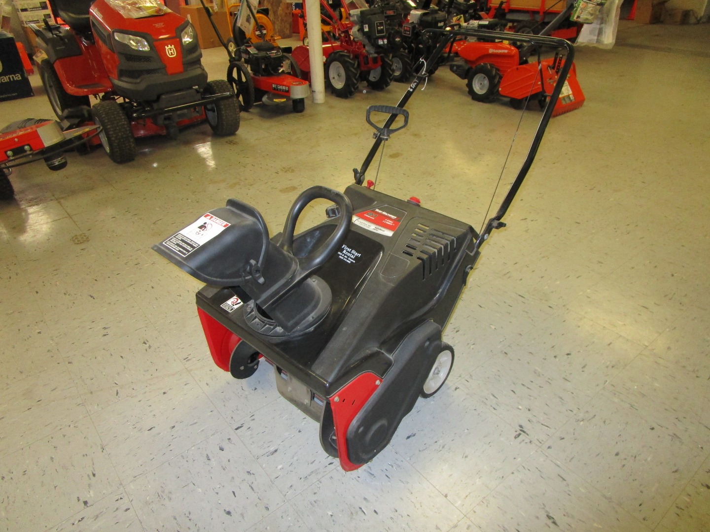 Yard machine single stage snow 2024 blower