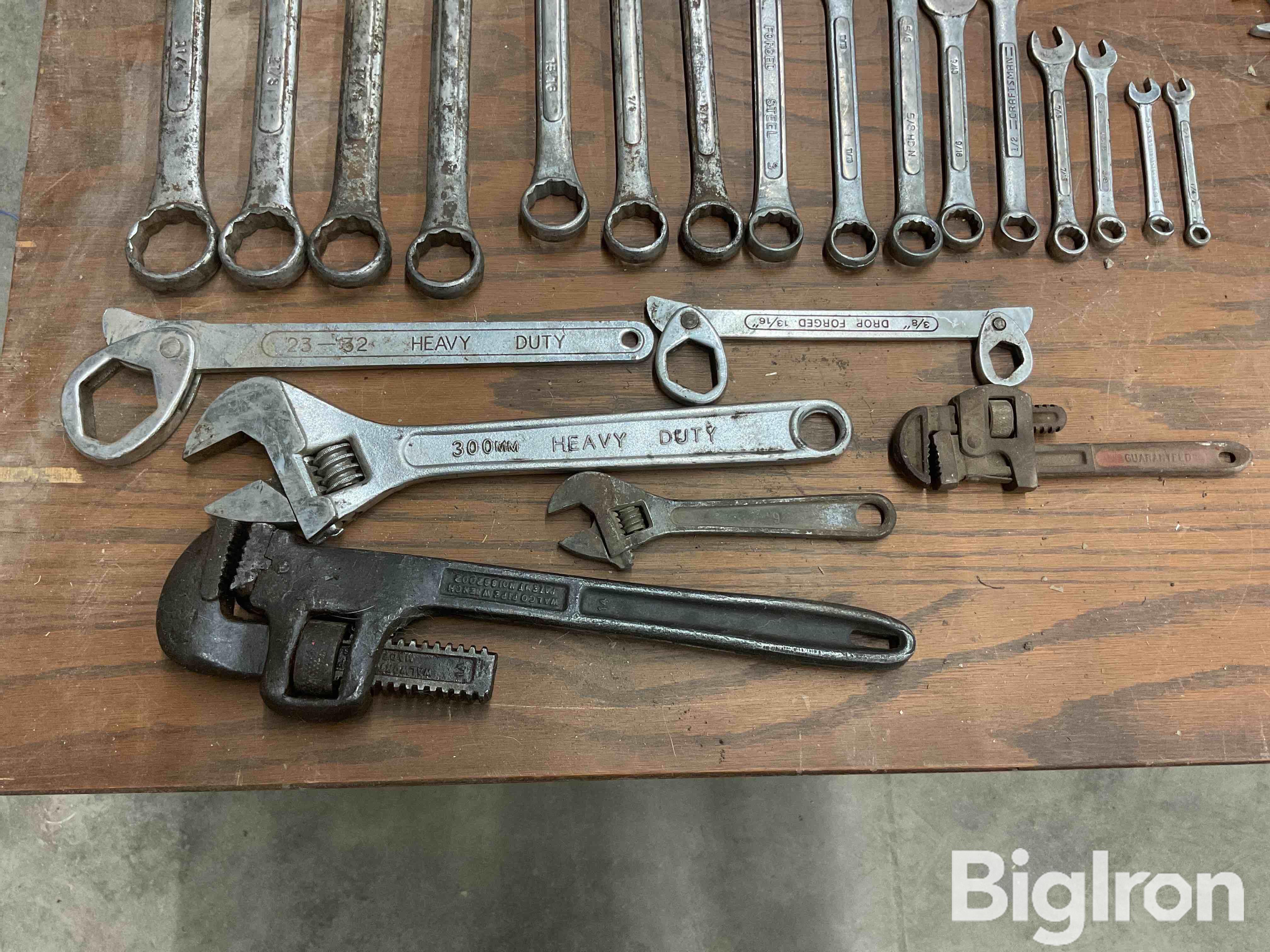 Standard Metric Wrenches BigIron Auctions   Miscellaneousstandardmetricwrenches A19ded9649b446ae8059a9ebeaa4b4ea 