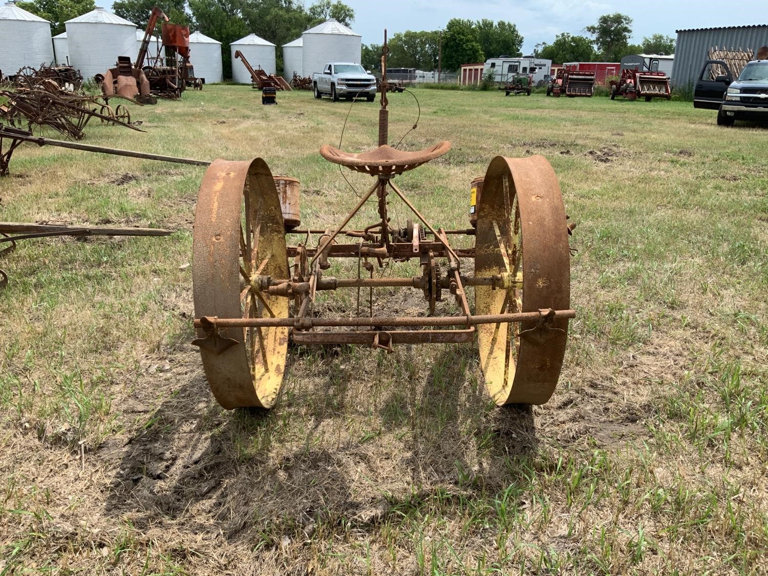 Deere & Mansur Horse Drawn Corn Planter BigIron Auctions