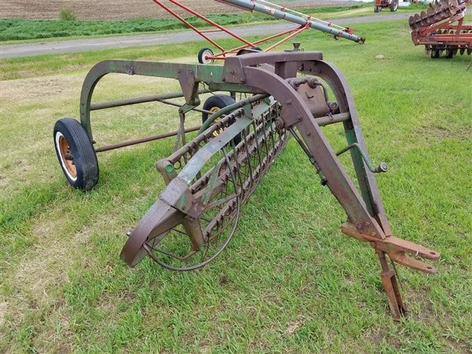 John Deere Side Delivery Rake BigIron Auctions