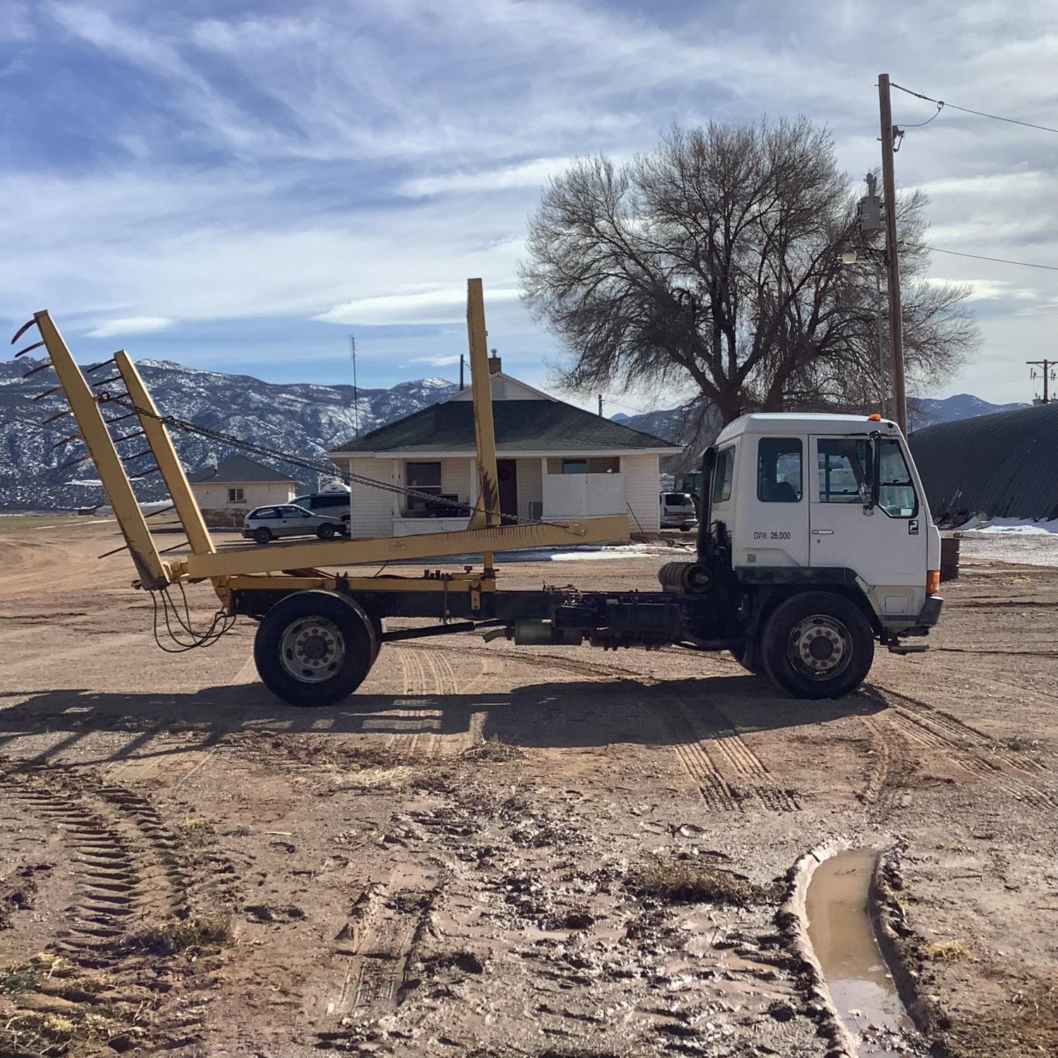 1995 Mitsubishi Fuso 457 FK5 S/A Hay Retriever Truck BigIron Auctions