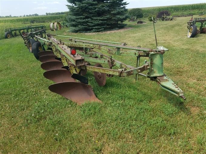 John Deere F145 Semi Mount 5 Bottom Plow BigIron Auctions