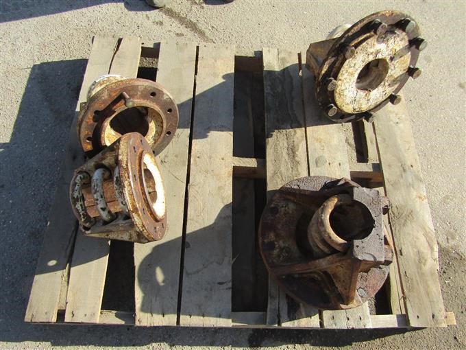 Allis-Chalmers Tractor Axle Hubs BigIron Auctions