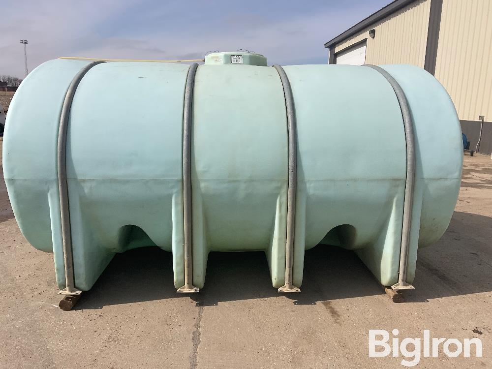 2600-Gal Liquid Poly Leg Tank BigIron Auctions