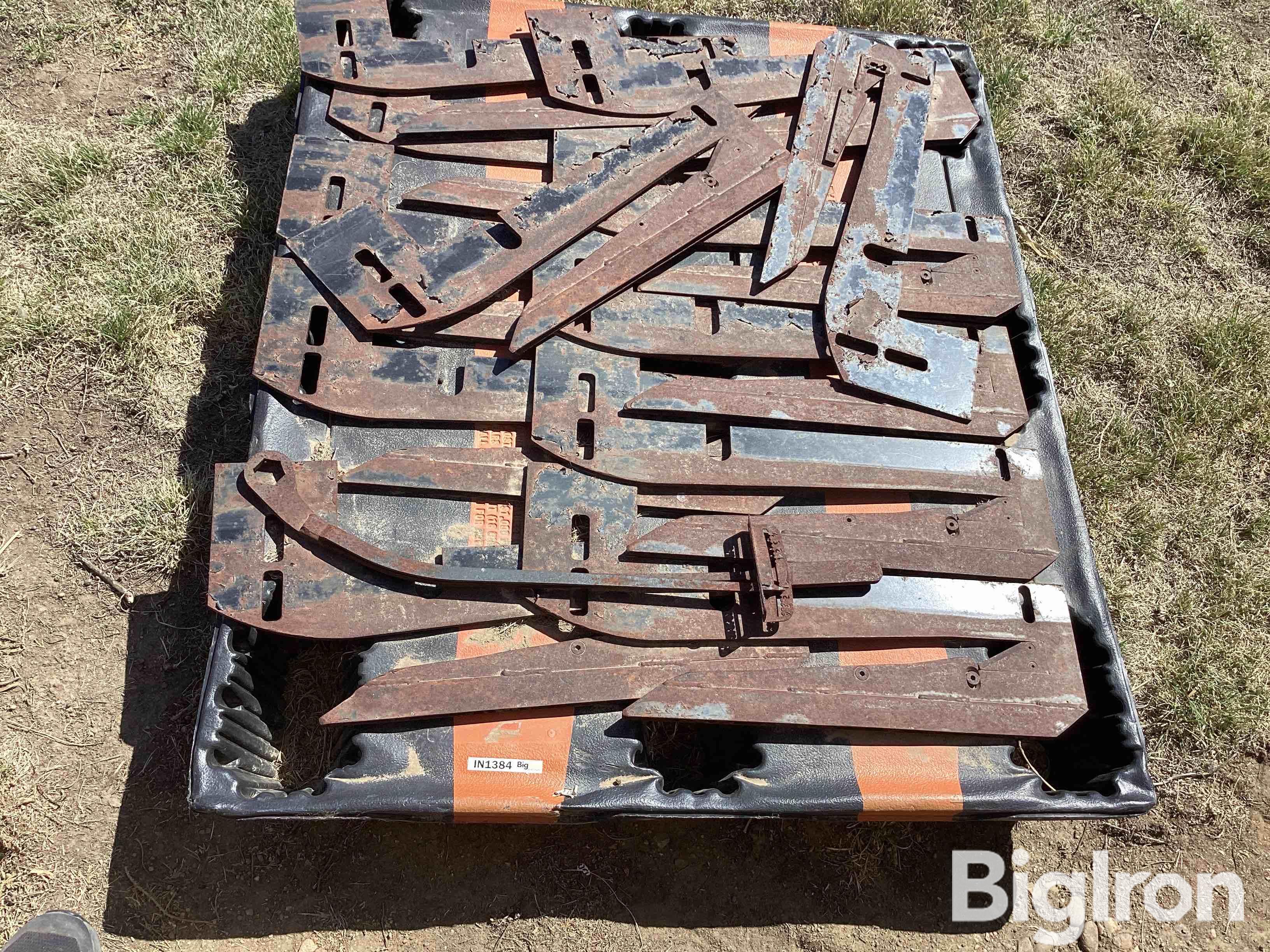 John Deere 200/900 Sunflower Conversion Plates BigIron Auctions