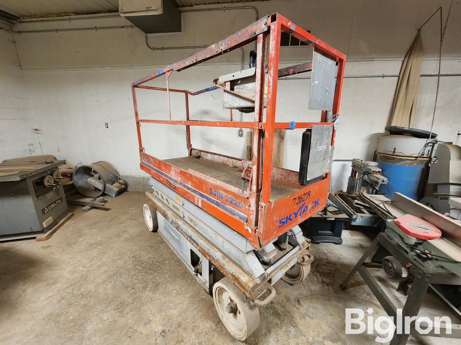 2012 SkyJack SJ 3220 20' Scissor Lift BigIron Auctions