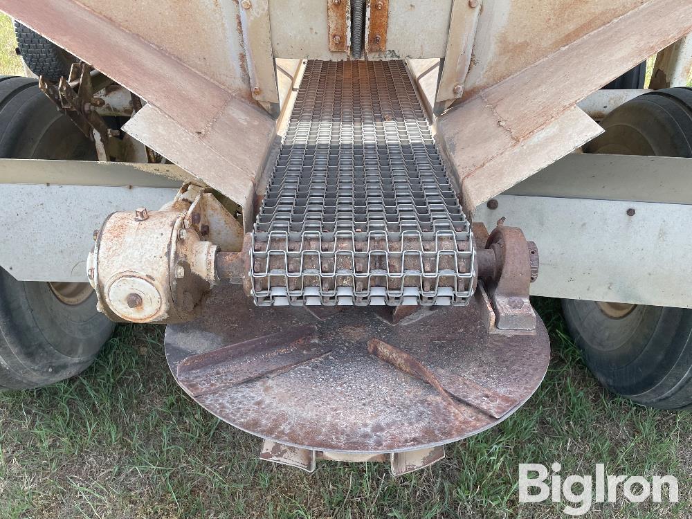 Simonsen Mfg N64G Dry Fertilizer Spreader BigIron Auctions