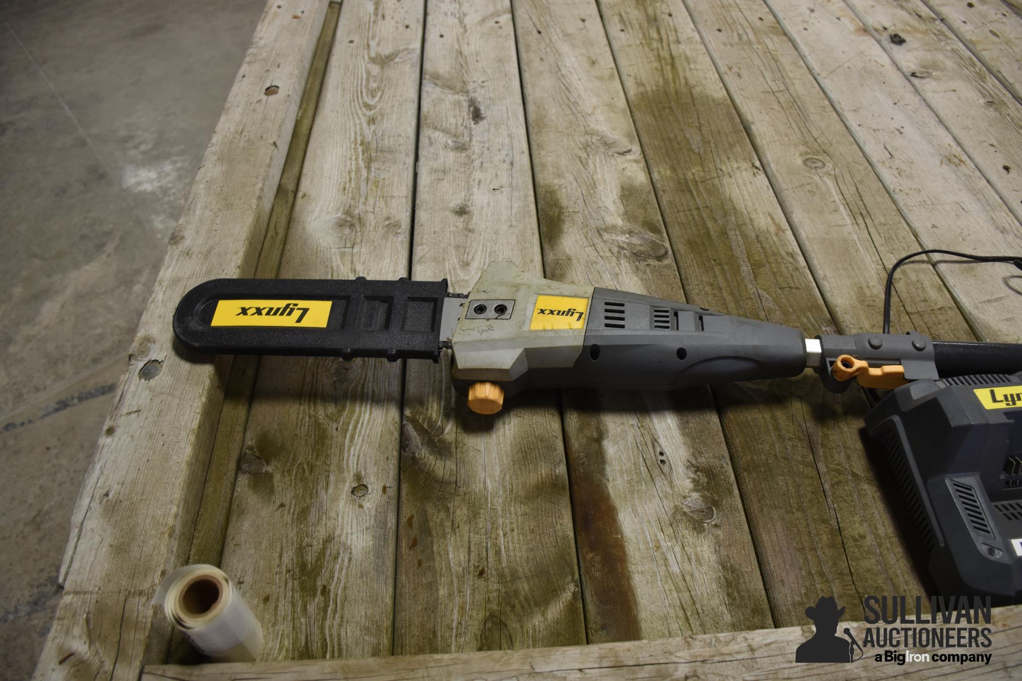 Lynxx pole saw deals battery