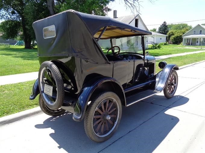 1924 Chevrolet Antique 4 Door Touring Sedan BigIron Auctions