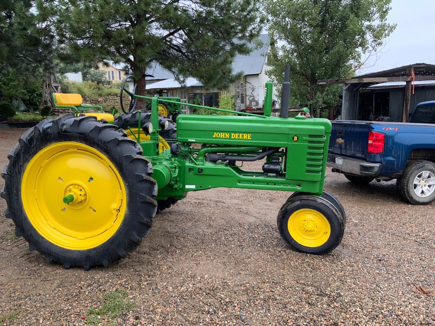 1947 John Deere B 2WD Tractor BigIron Auctions