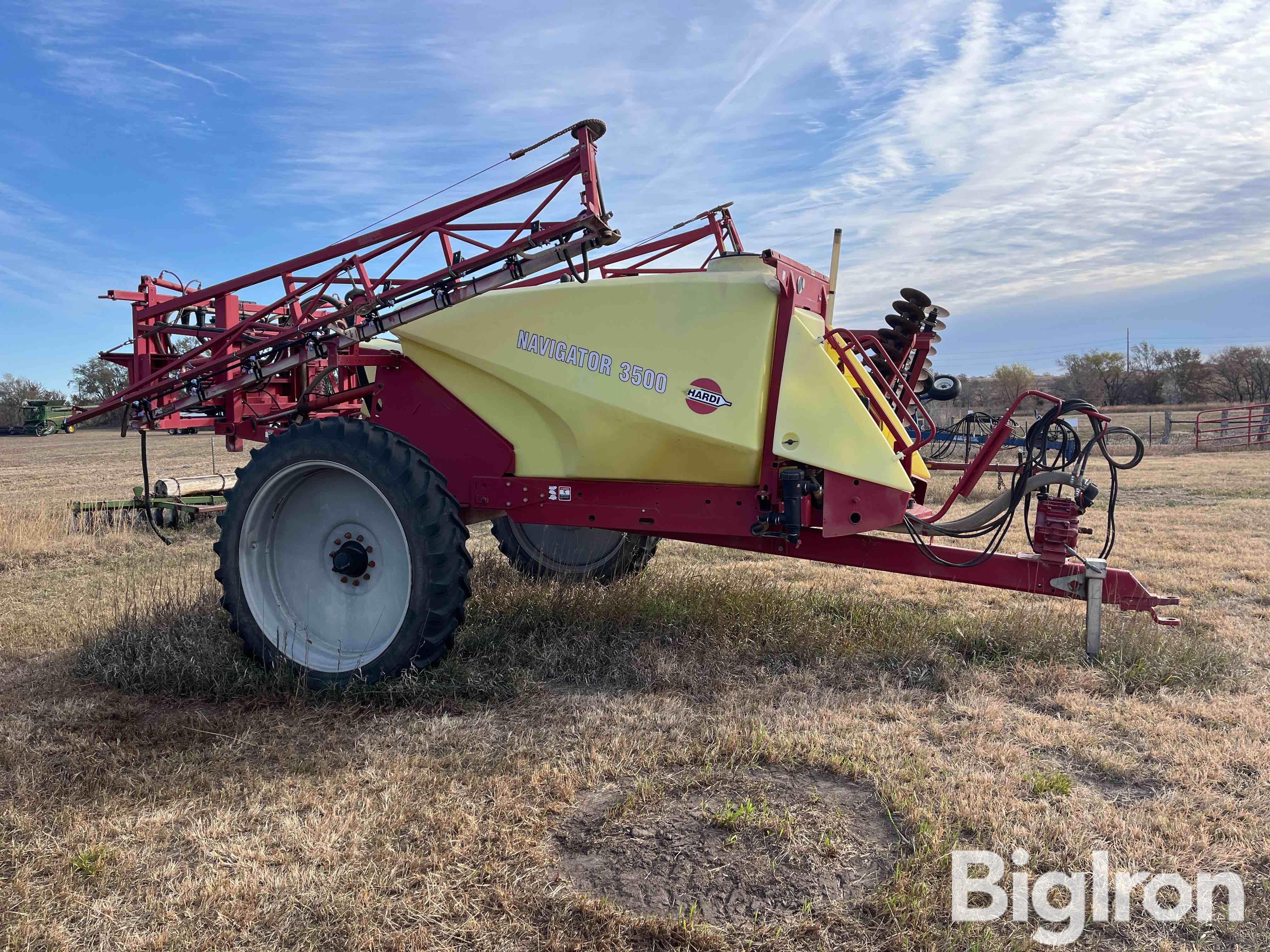 Hardi Navigator 3500 Pull-Type Sprayer BigIron Auctions