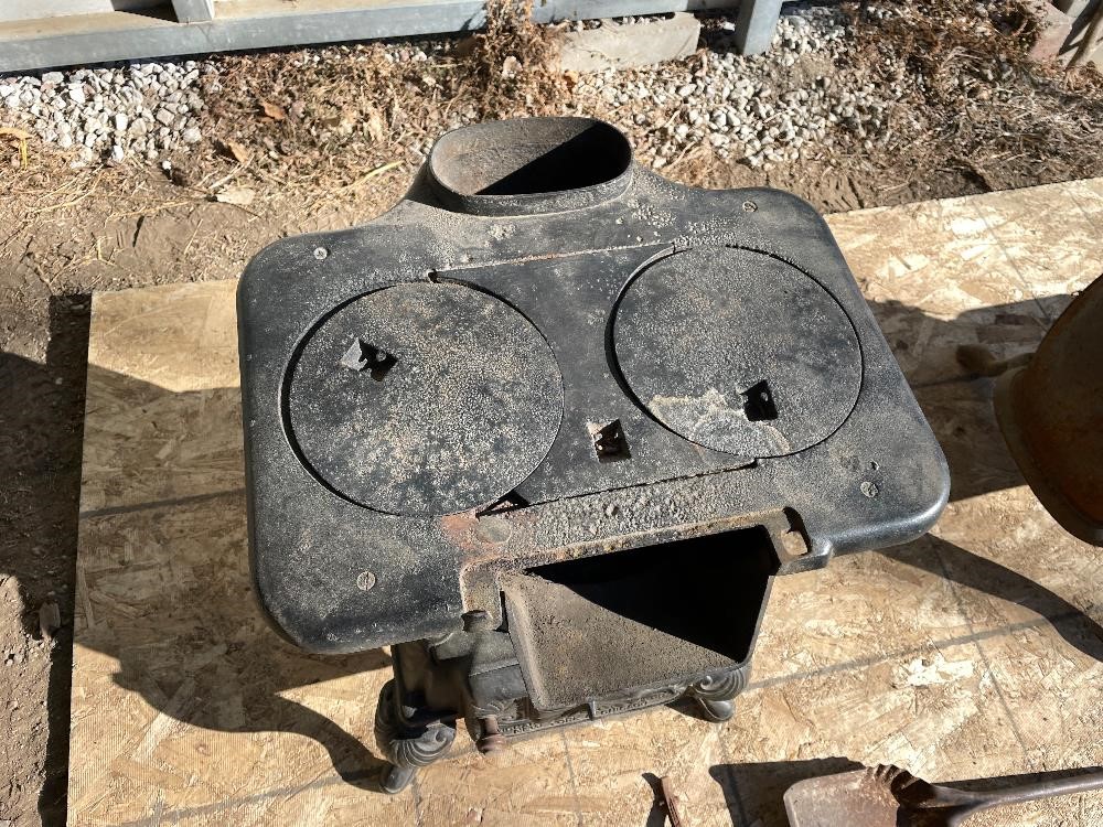 Old 25 Gallon Cast Iron Pot BigIron Auctions