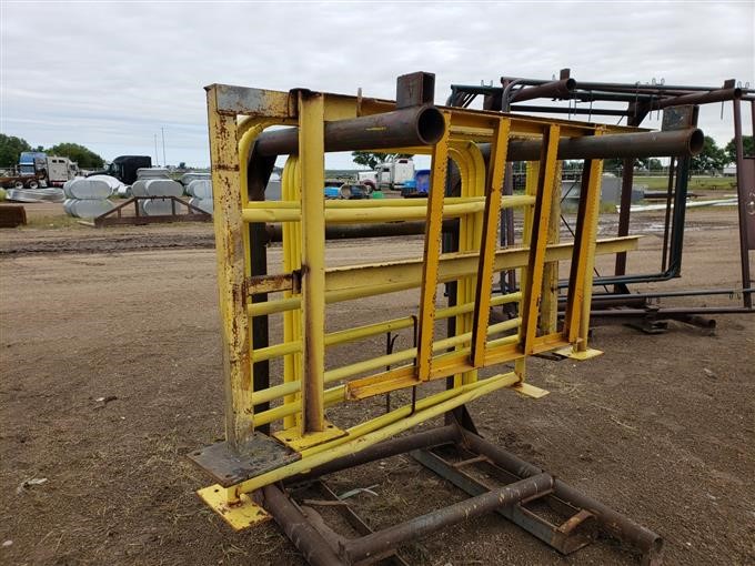 Behlen Safety Rails BigIron Auctions