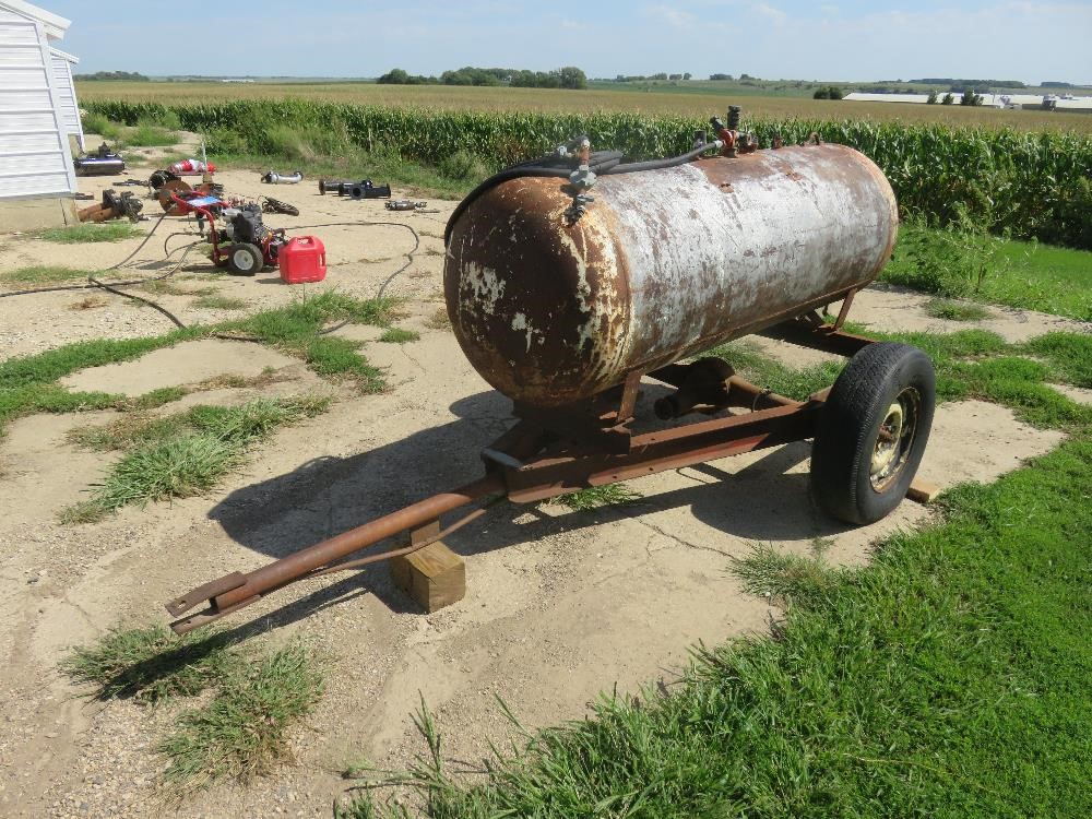 Mcnamar 200 Liquid Propane Tank On Trailer Bigiron Auctions