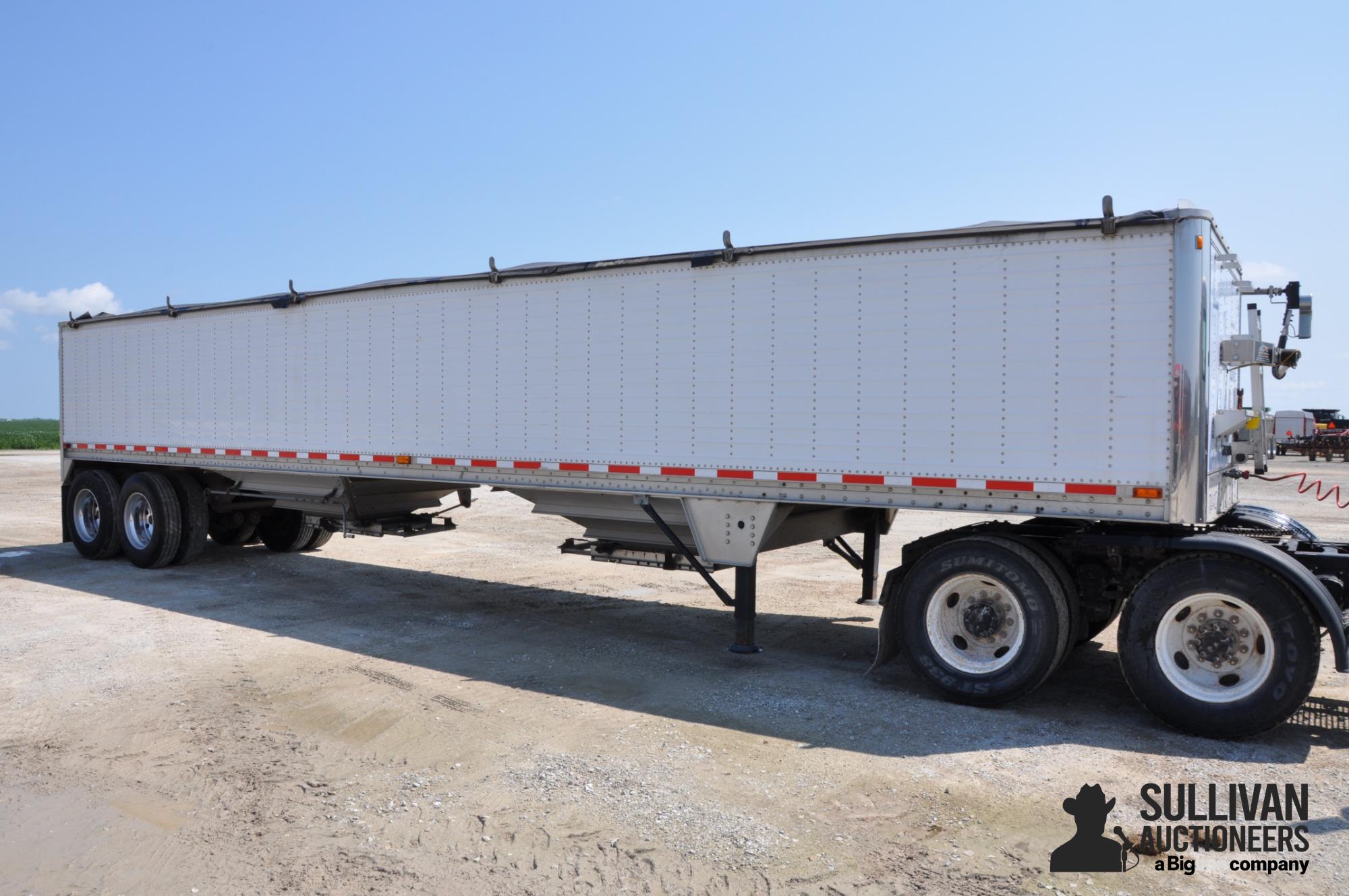 2001 Wilson DWH-400 41' Hopper Bottom T/A Grain Trailer BigIron Auctions