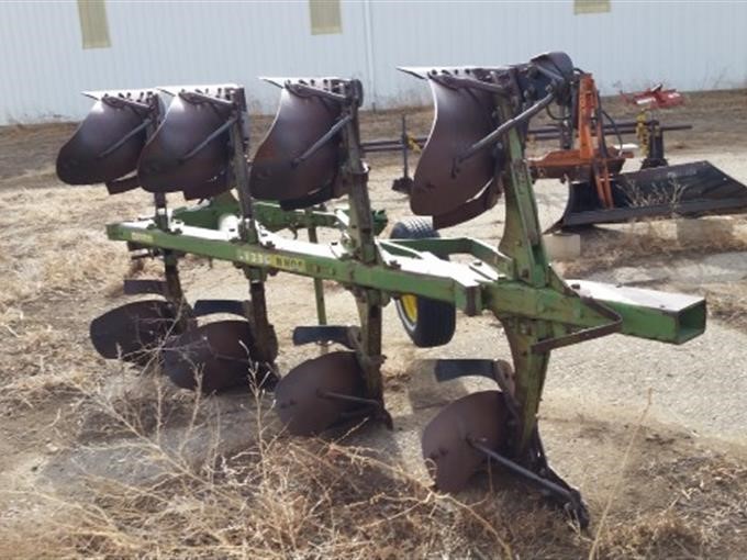 John Deere 4200 4 Bottom Turnover Plow BigIron Auctions