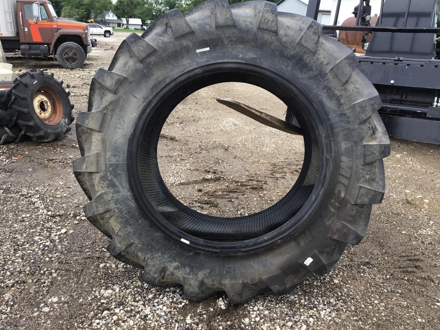 Michelin 520 85r42 Tire Bigiron Auctions