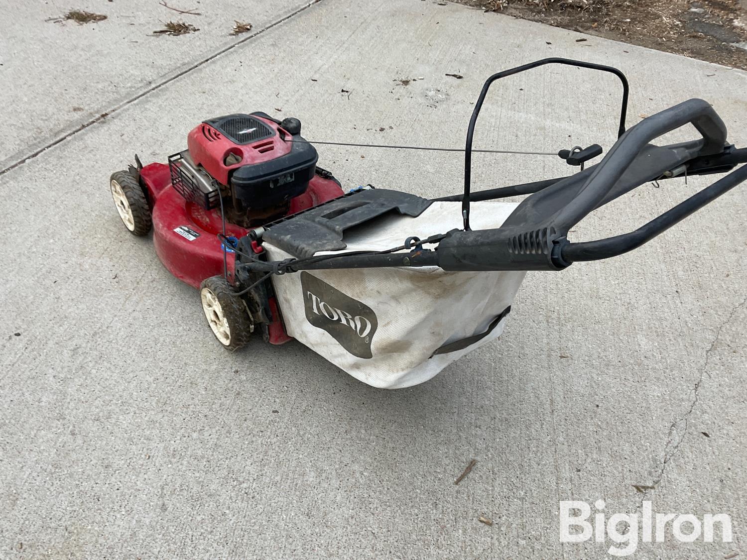 Toro 22’ Recycler Self Propelled Lawn Mower BigIron Auctions