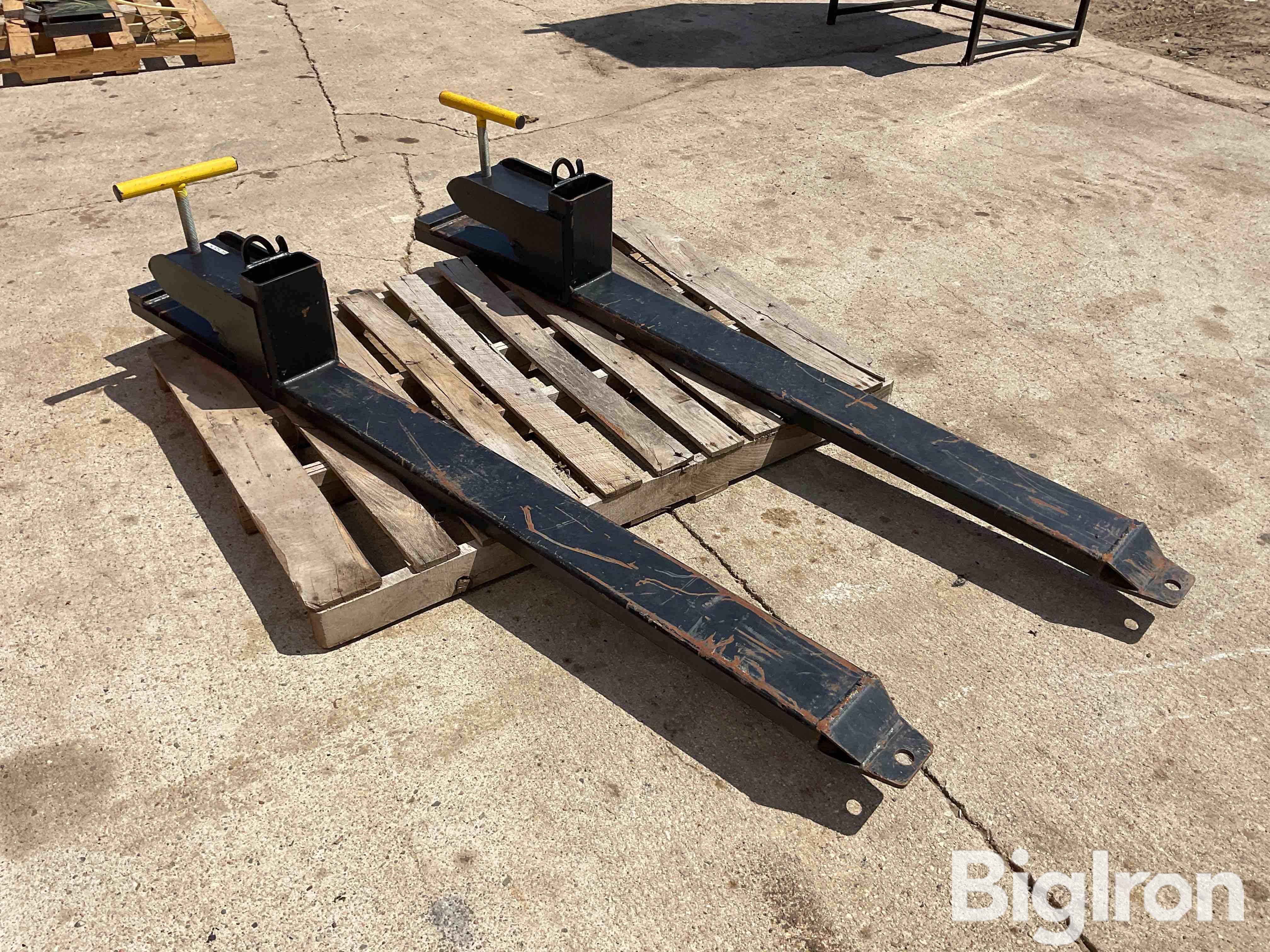 Clamp-On Loader Pallet Forks BigIron Auctions